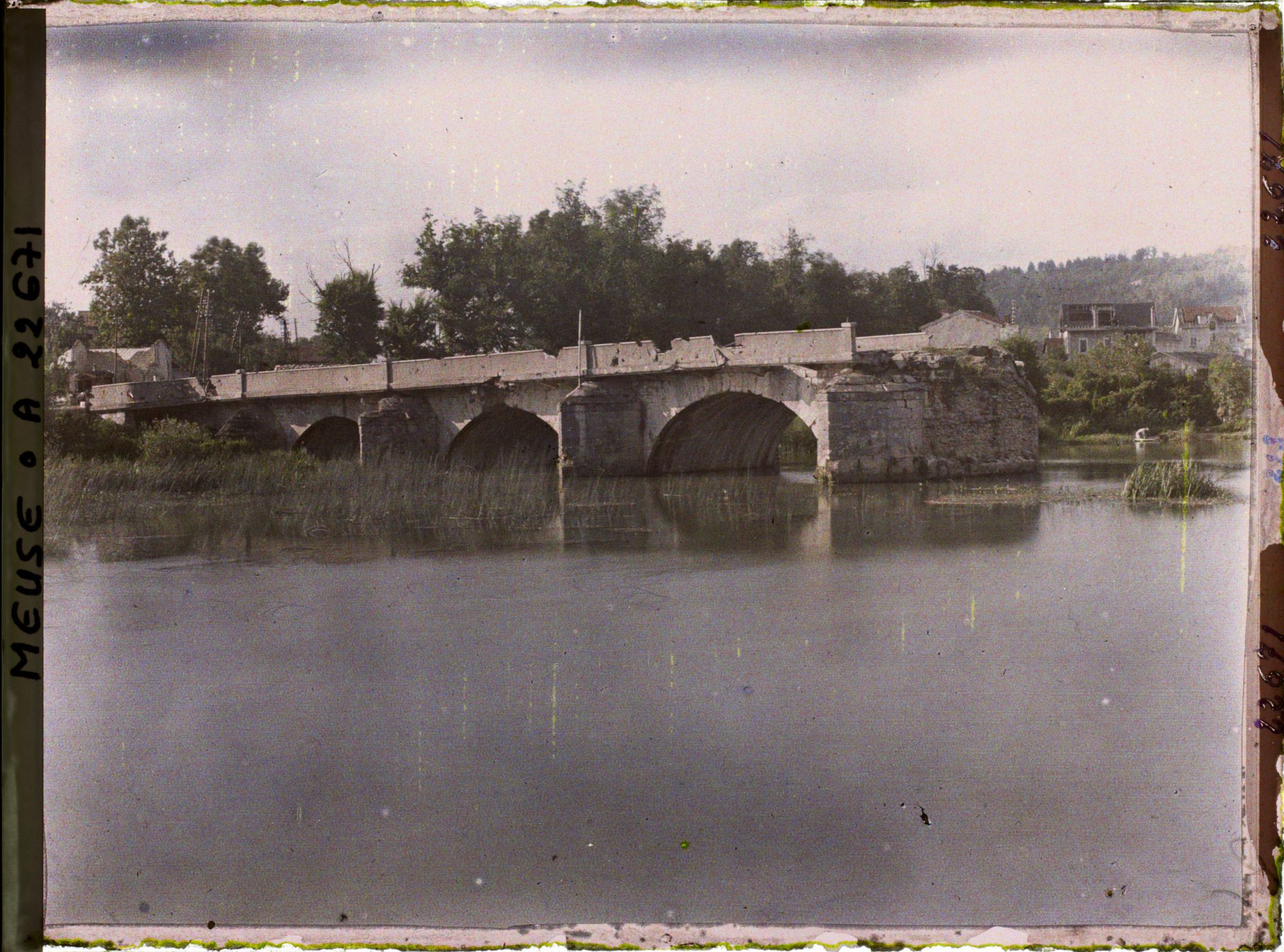Image représentant France, St Mihiel, Ruines du Grand Pont sur la Meuse