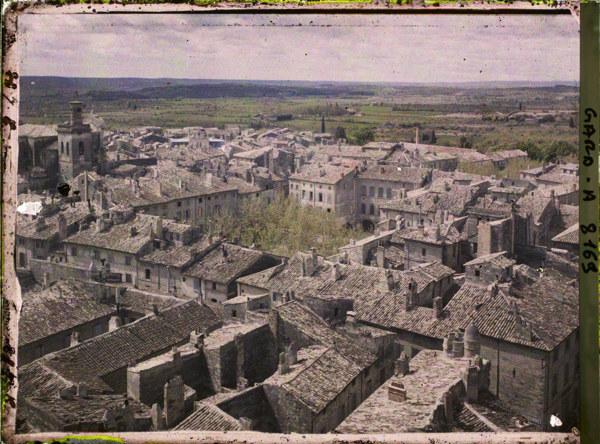 Image représentant Vue panoramique de la ville avec l'église Saint-Etienne