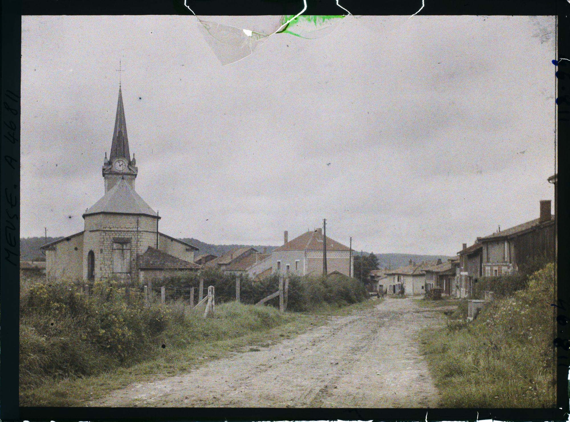 Image représentant France, Les Islettes (Meuse) (1427h), Entrée Est des Islettes