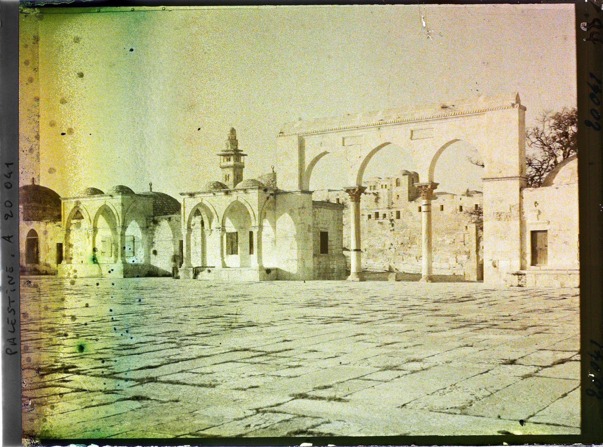 Image représentant Le portique nord du Haram el Shérif