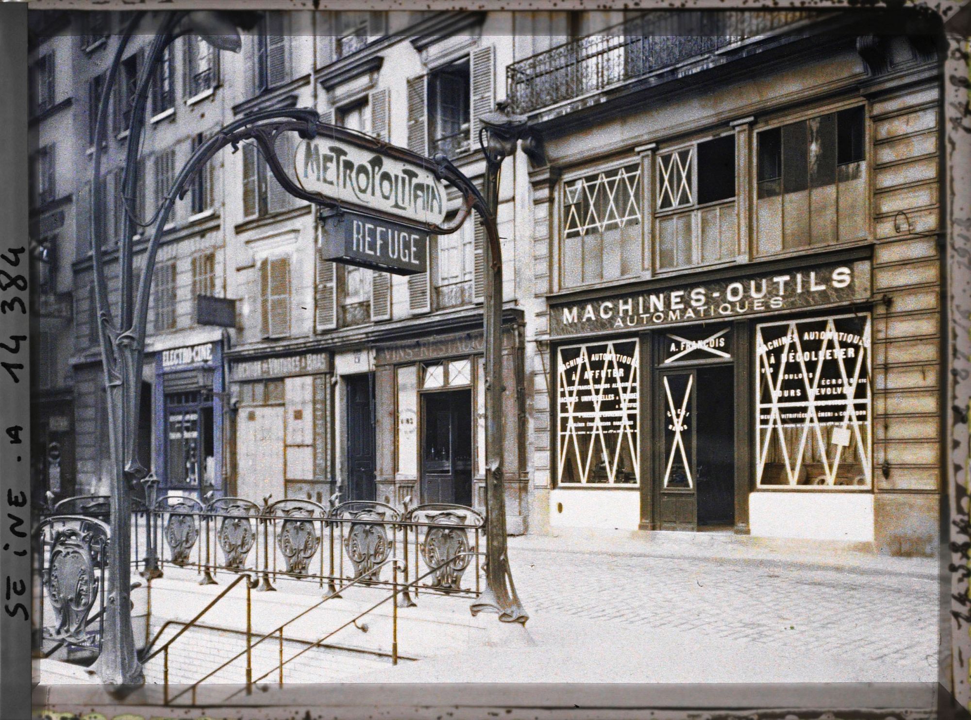 Image représentant La station de métro Parmentier servant de refuge, avenue Parmentier
