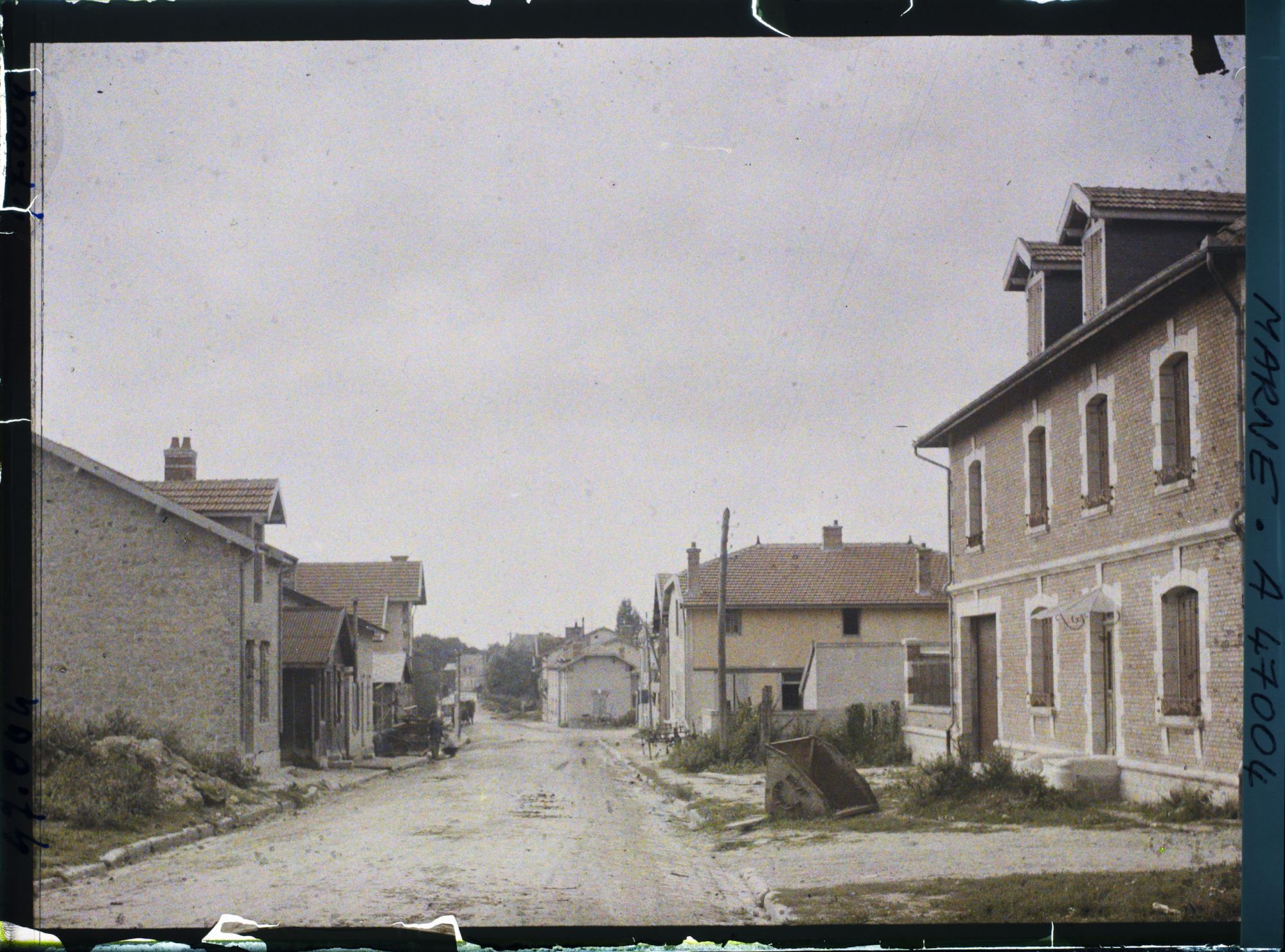Image représentant France, Vienne la Ville Marne (340 h), Entrée par la route de Moiremont