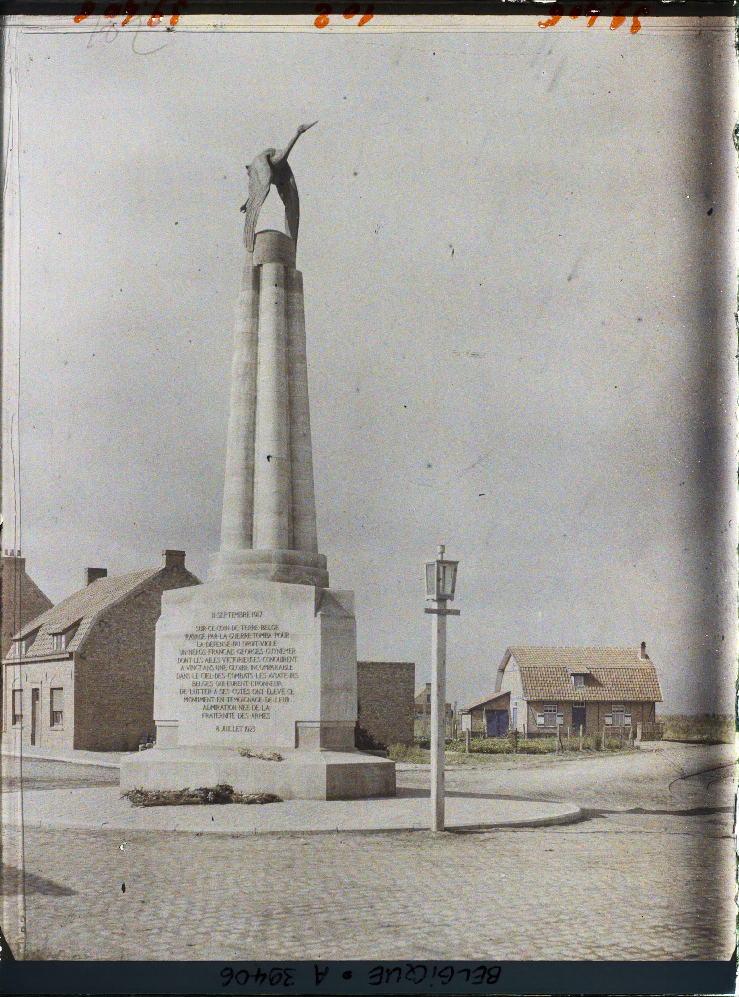Image représentant Belgique, Poelcapelle,Monument de Guynemer