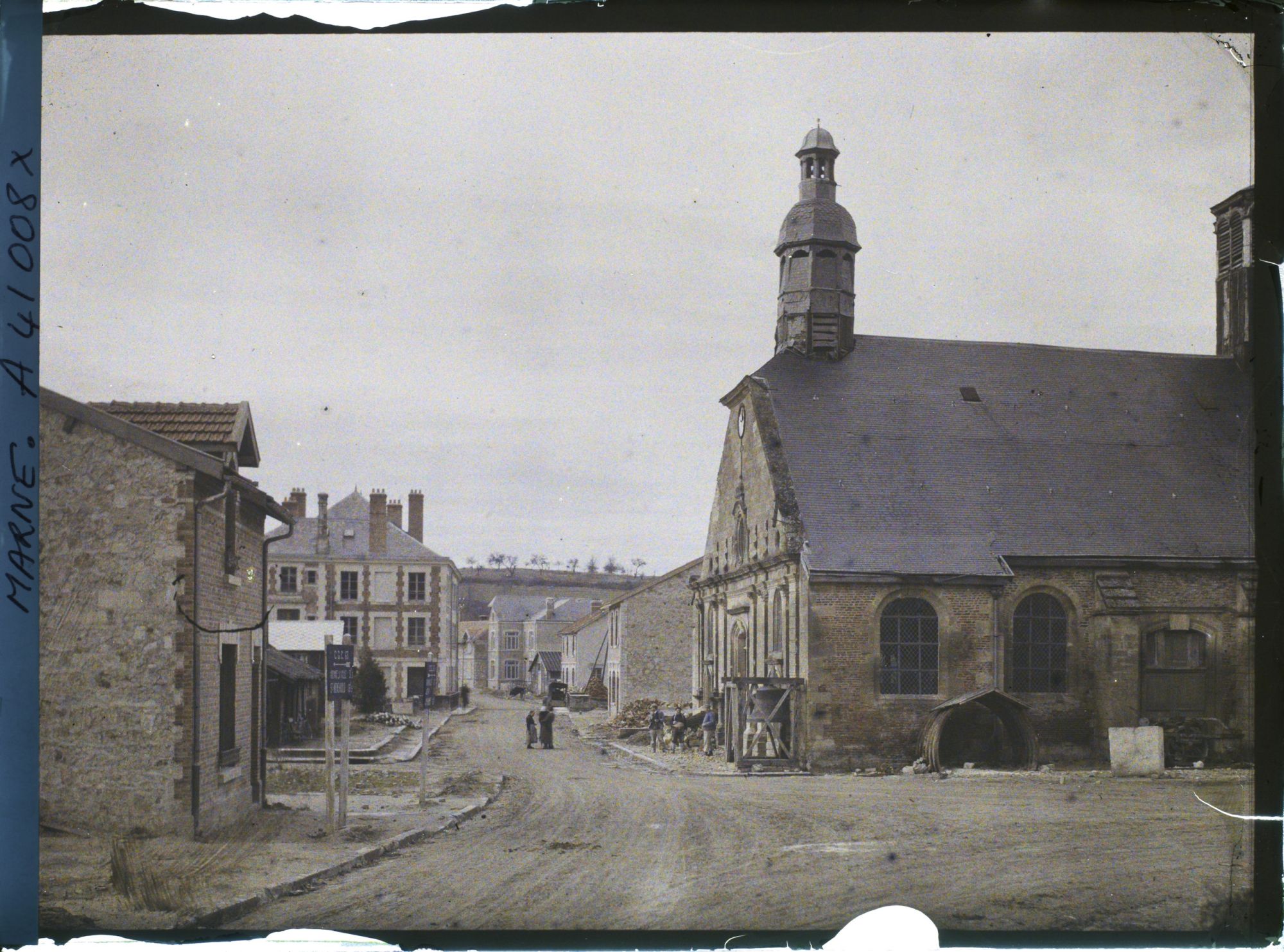 Image représentant France, Vienne le Château, Reconstructions. Vues Diverses