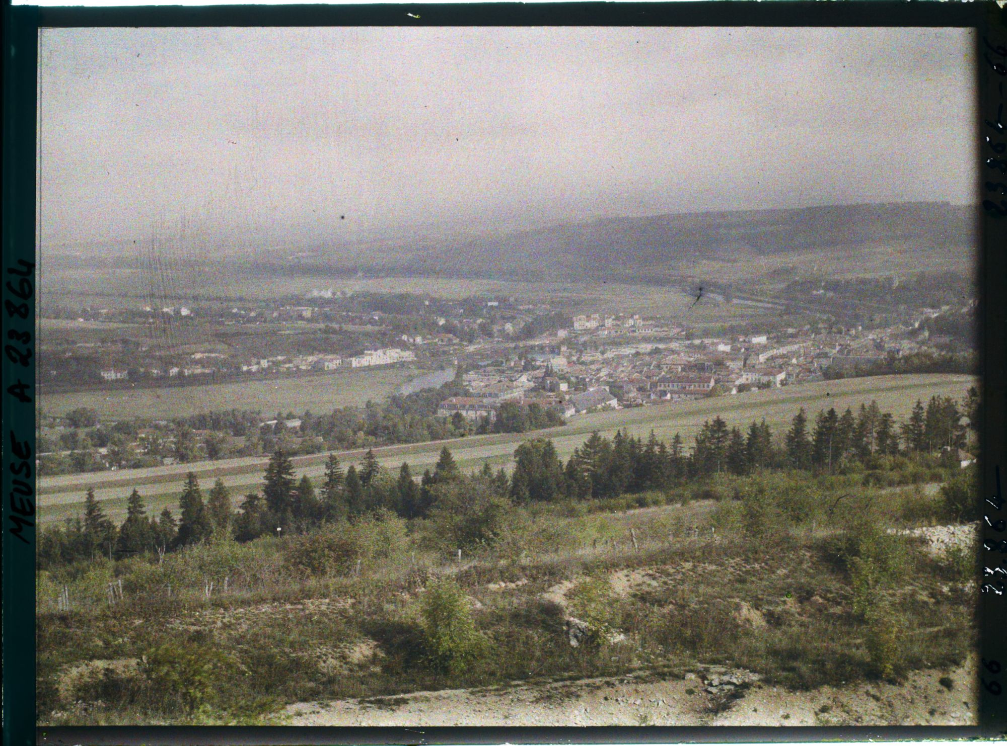 Image représentant France, St Mihiel, Vue prise du fort du Camp des Romains vers le Nord