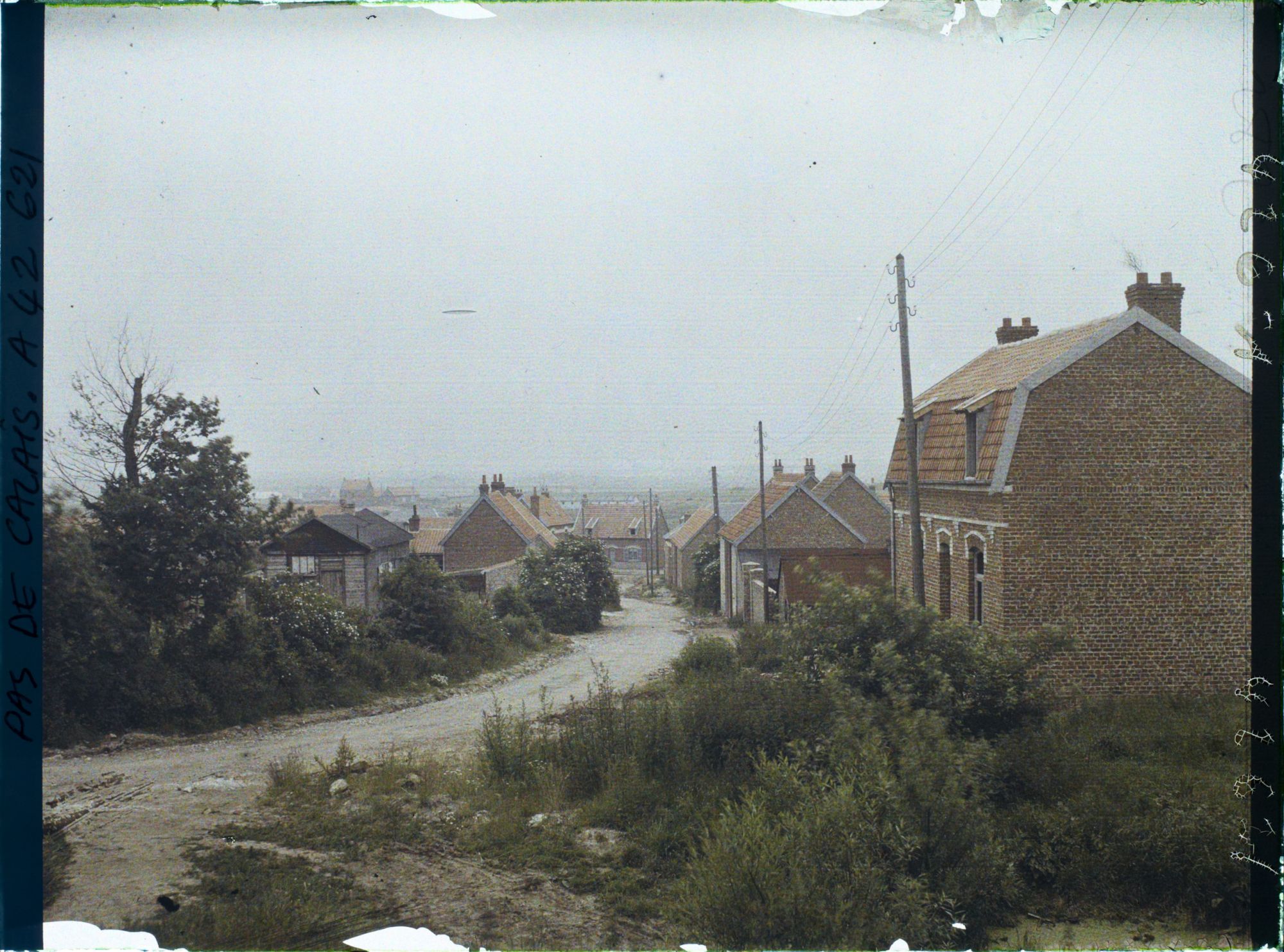 Image représentant France, Givenchy-en-Gohelle, Une rue dans le Village