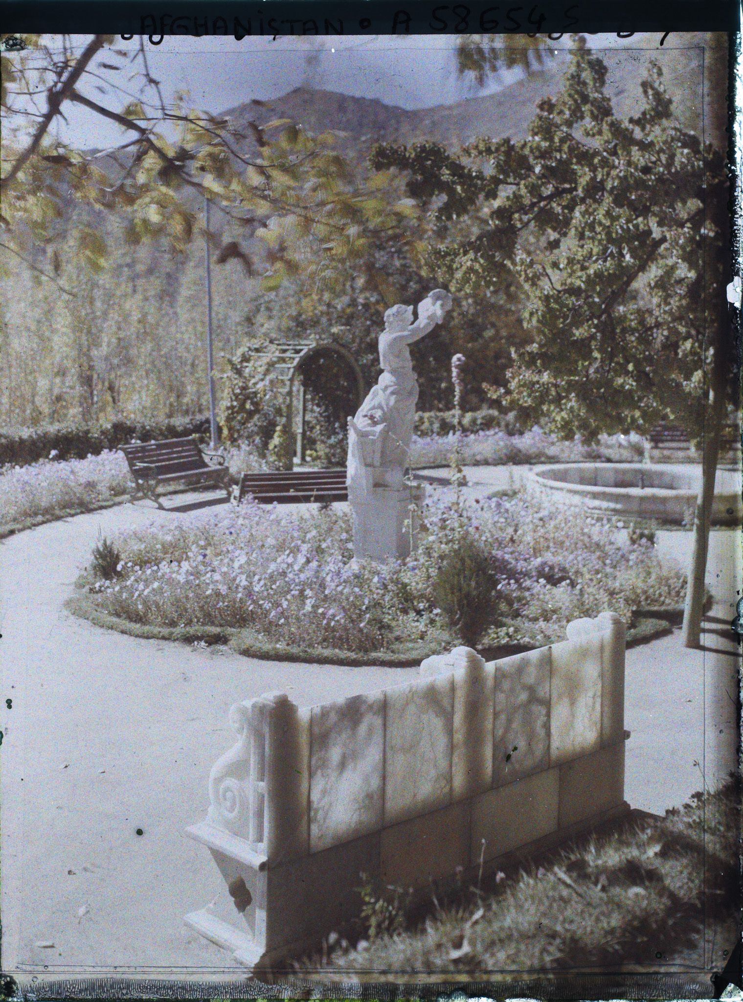 Image représentant Afghanistan, Paghman, Jardin du Palais du Roi - Le Rond Point