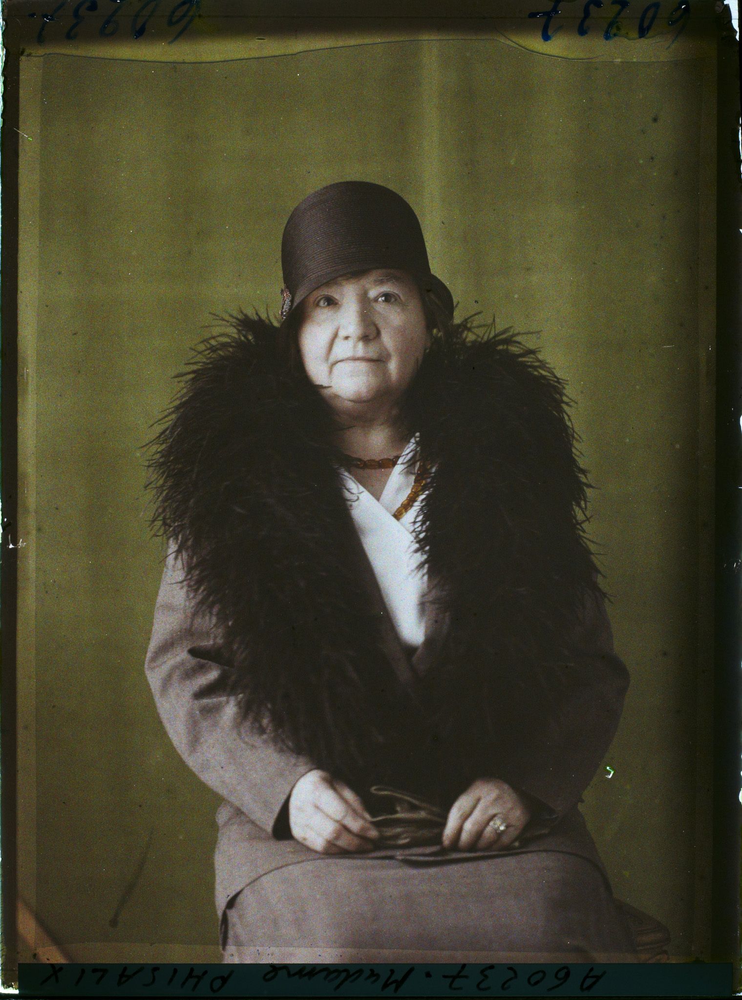 Image représentant https://musee-albert-kahn.s-museum.fr/home/NWQ2OTAwYzNmYjZlZTk1ZWQwODJmMjY4L2dlbmVyaWMtbm90aWNlLXRhYi9hdXRob3JpdHkvNjE3YTc5ZjVjZjhiODk2OGIzMzM3ZDIx/5d6900c3fb6ee95ed082f268/generic-notice-tab/authority/617a79ebcf8b8968b3337591 Madame Marie Phisalix