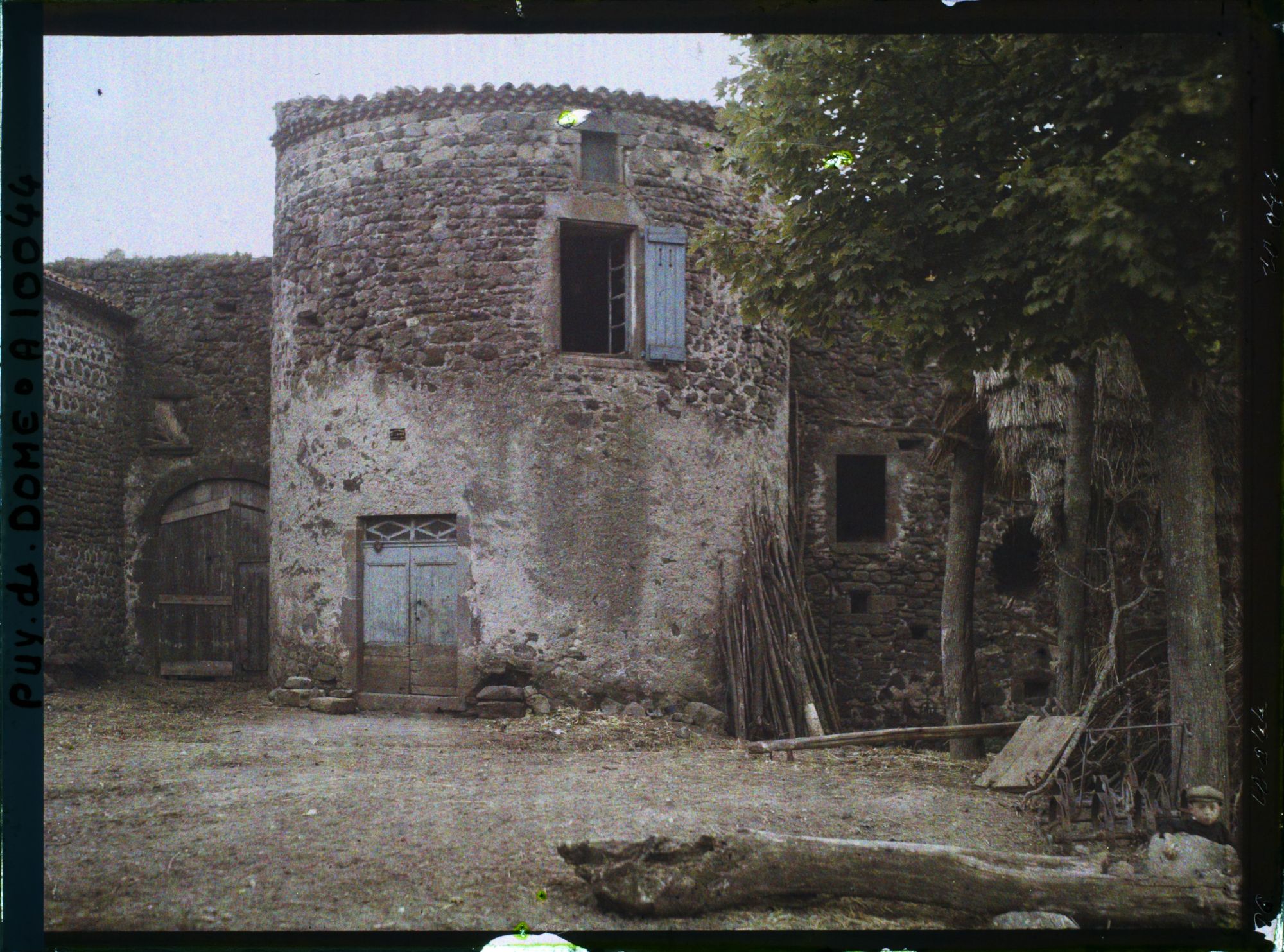 Image représentant France, Pardines, Tour de Vieille Maison Seigneuriale