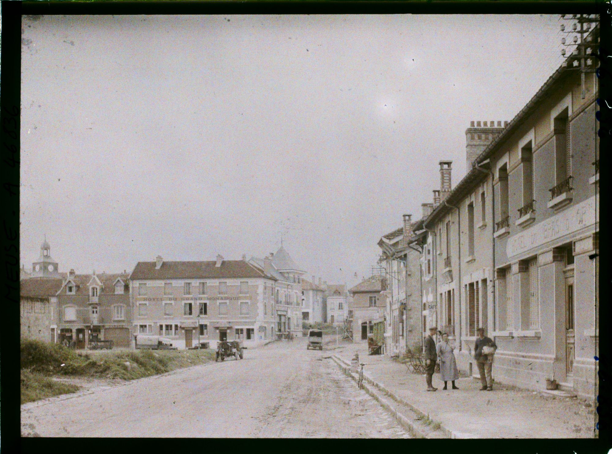 Image représentant France, Varennes (CT) Meuse (1840h), Entrée de Varennes par la route de Cheppy