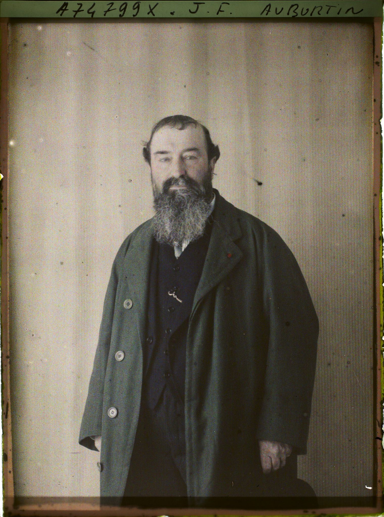 Image représentant Le peintre  https://musee-albert-kahn.s-museum.fr/home/NWQ2OTAwYzNmYjZlZTk1ZWQwODJmMjY4L2dlbmVyaWMtbm90aWNlLXRhYi9hdXRob3JpdHkvNjE3YTc5ZjVjZjhiODk2OGIzMzM3ZDIx/5d6900c3fb6ee95ed082f268/generic-notice-tab/authority/617a79ebcf8b8968b33367bd Jean-Françis Auburtin