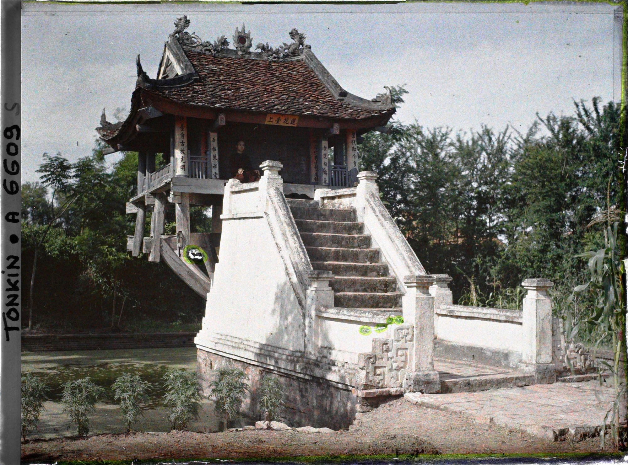 Image représentant Le temple Nhu't-chu-tu' ou Mot-cot (" Pagode du pilier unique ")
