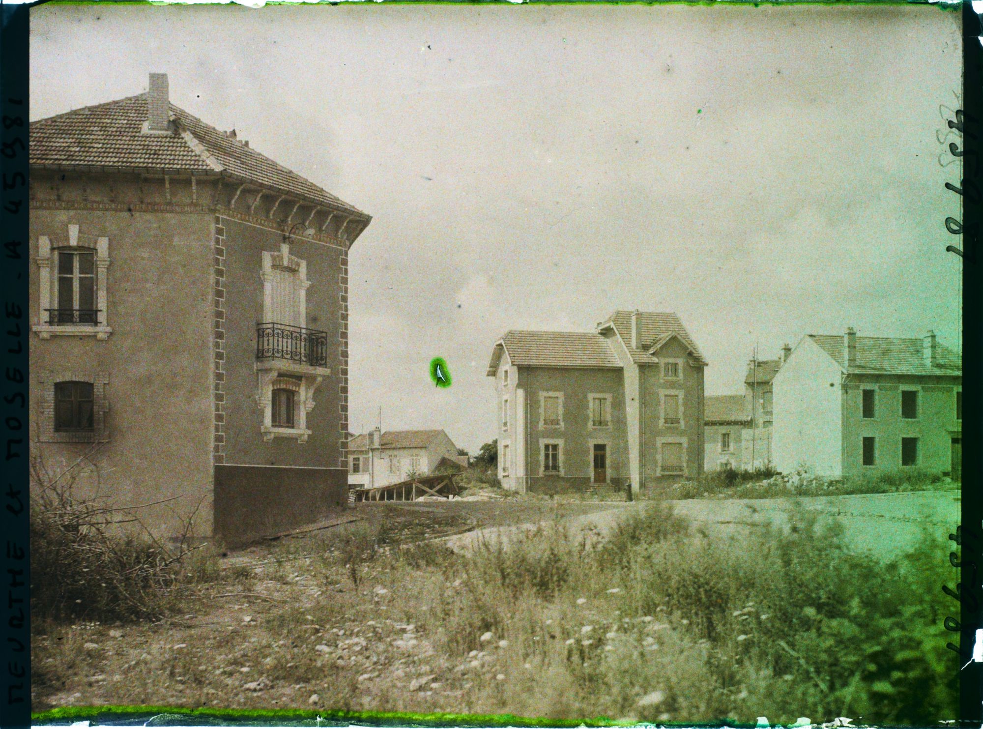 Image représentant France, Nomény, Reconstruction place de la Mairie