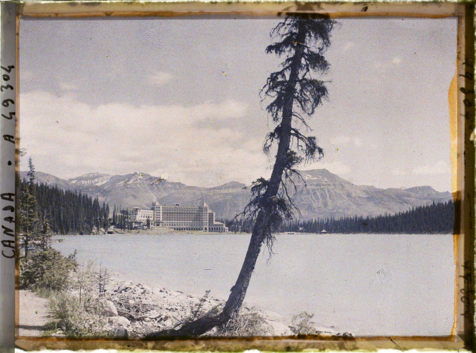 Image représentant Canada, Lac Louise, Vue vers Château, Lac Louise et Chaine des Ptarmigan autre aspect