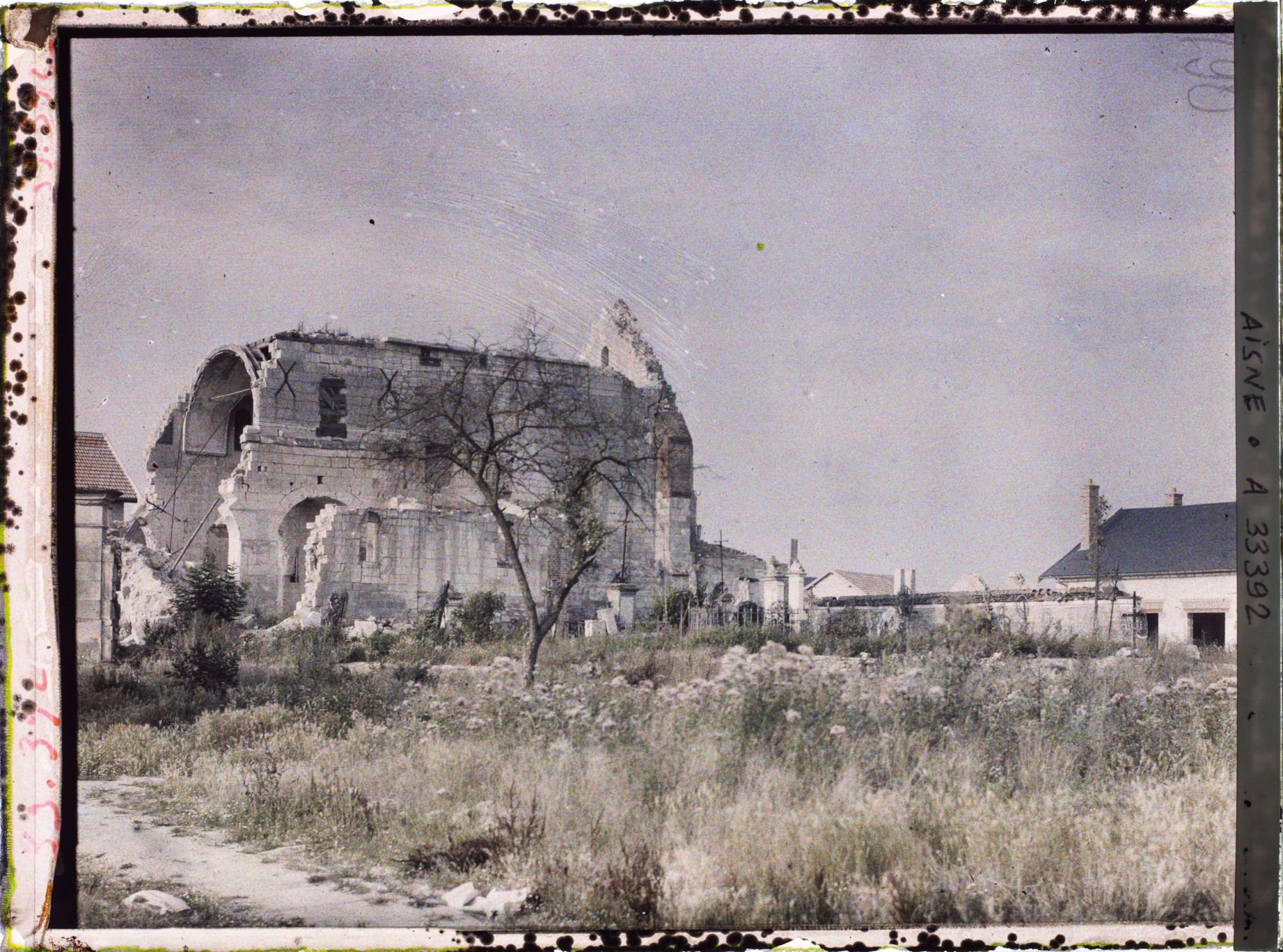 Image représentant France, Menville, Ruines de l'Eglise