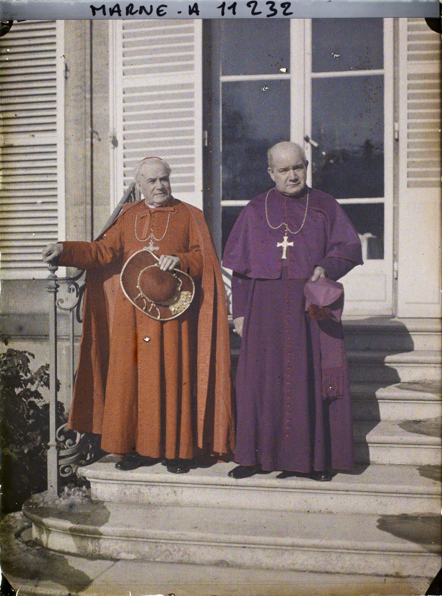 Image représentant Portrait de Monseigneur Luçon et Monseigneur Neveu (évêque coadjuteur)
