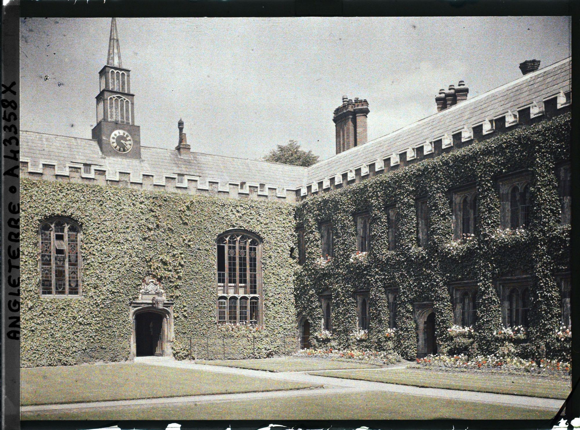 Image représentant La cour du Magdalen College