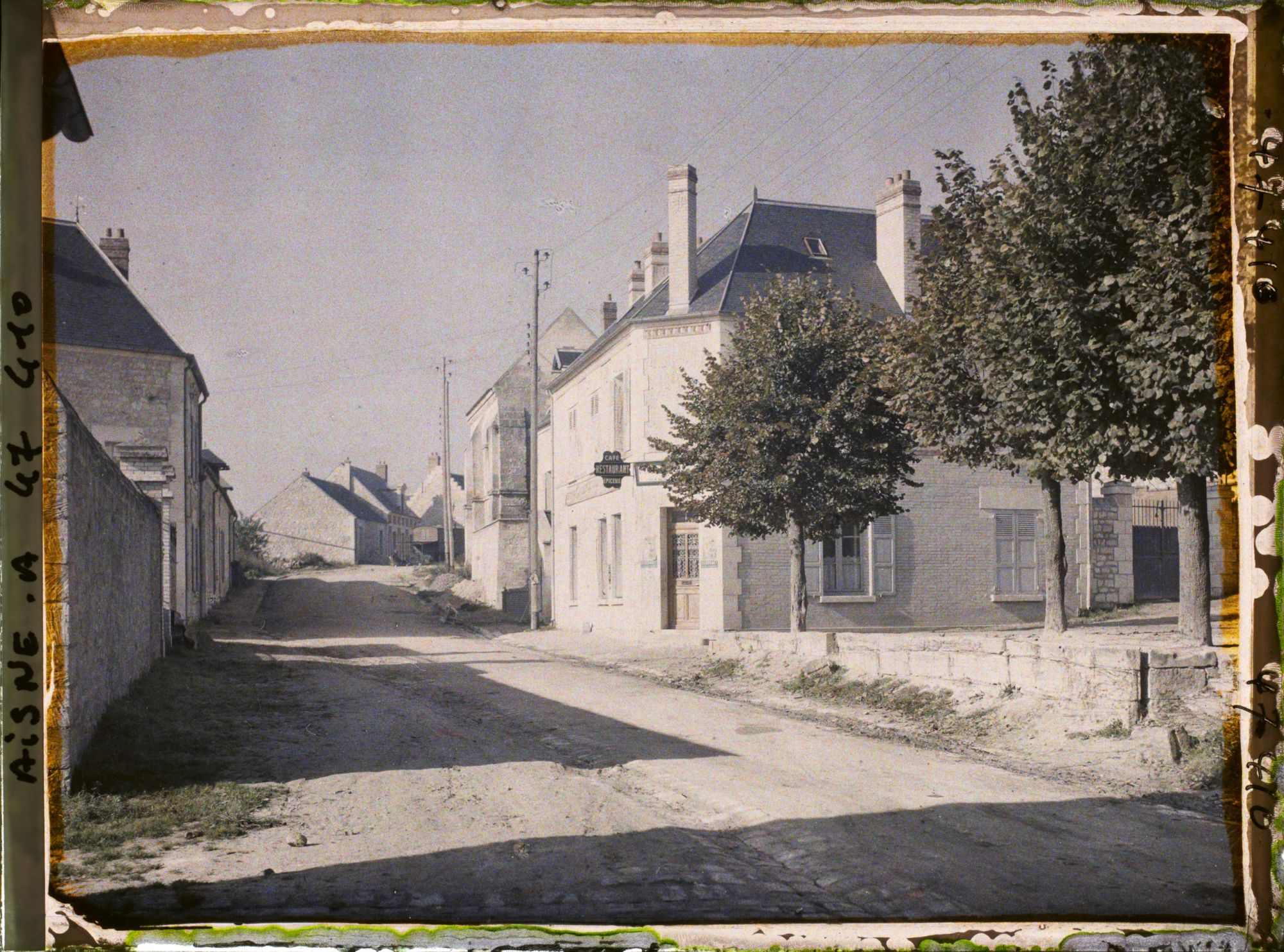 Image représentant France, Condé s/ Aisne, Rue Centrale