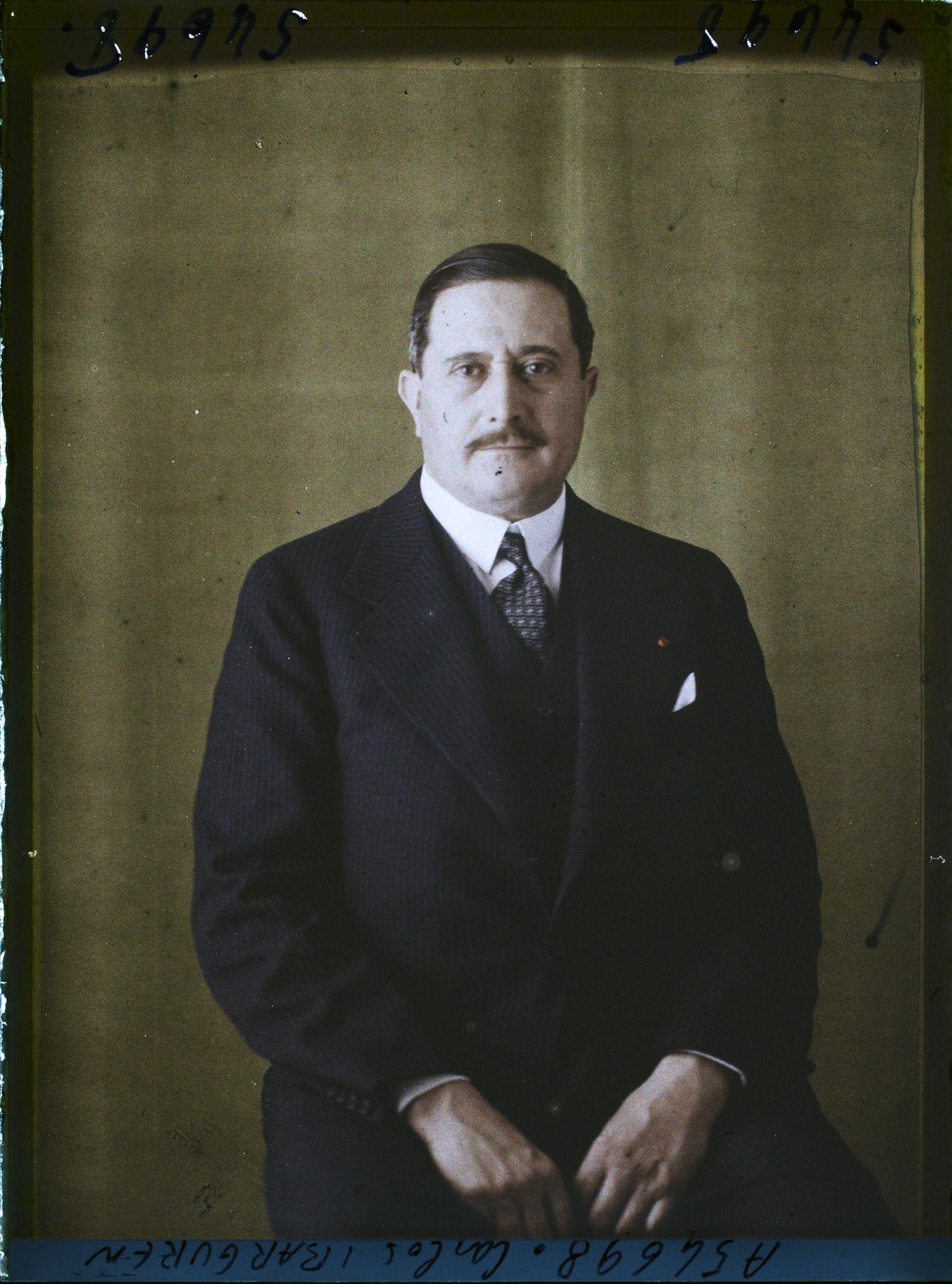 Image représentant https://musee-albert-kahn.s-museum.fr/home/NWQ2OTAwYzNmYjZlZTk1ZWQwODJmMjY4L2dlbmVyaWMtbm90aWNlLXRhYi9hdXRob3JpdHkvNjE3YTc5ZjVjZjhiODk2OGIzMzM3ZDIx/5d6900c3fb6ee95ed082f268/generic-notice-tab/authority/617a79ebcf8b8968b3336f90 Monsieur Carlos Ibarguren