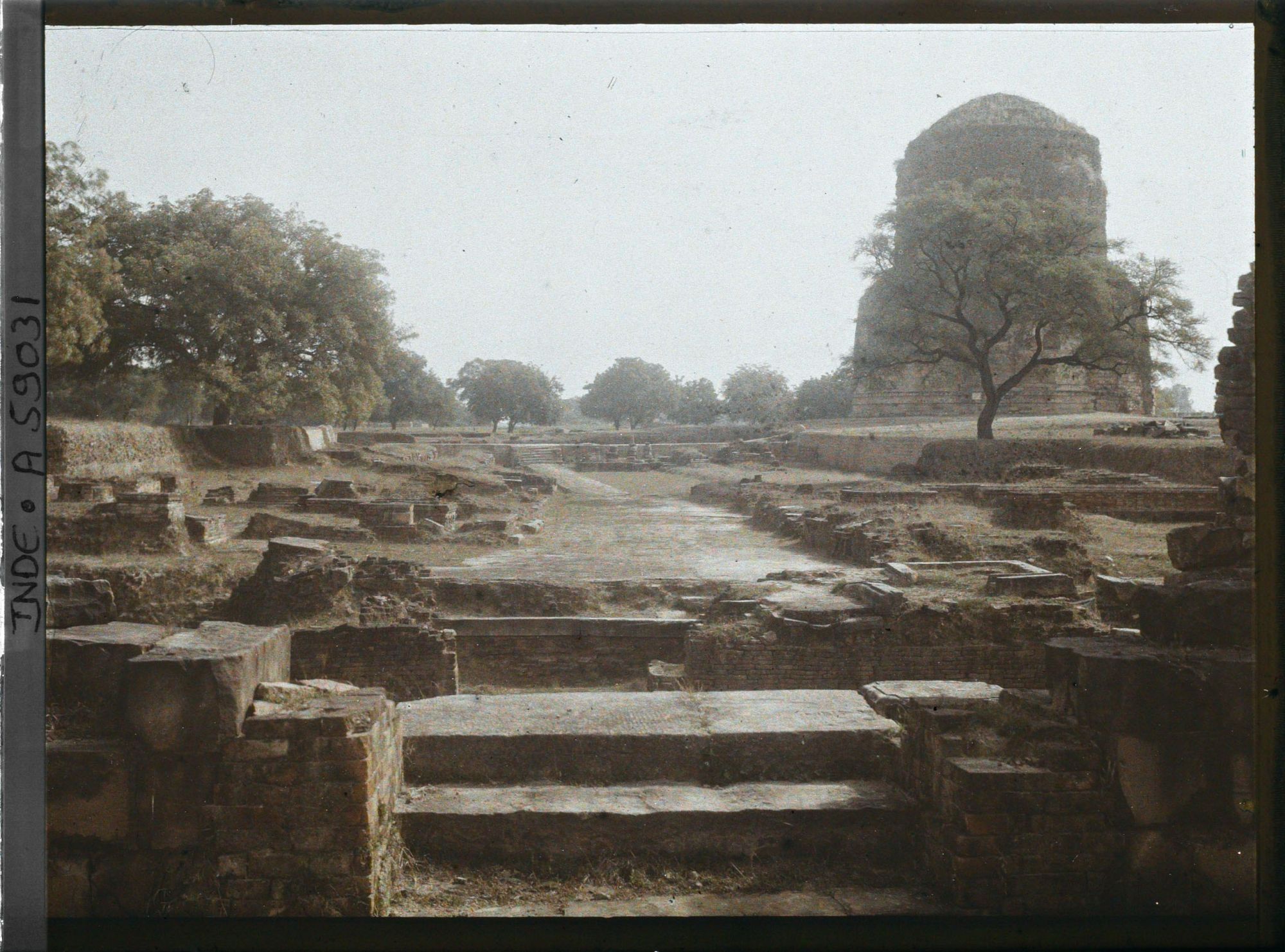 Image représentant Vue général et stupa