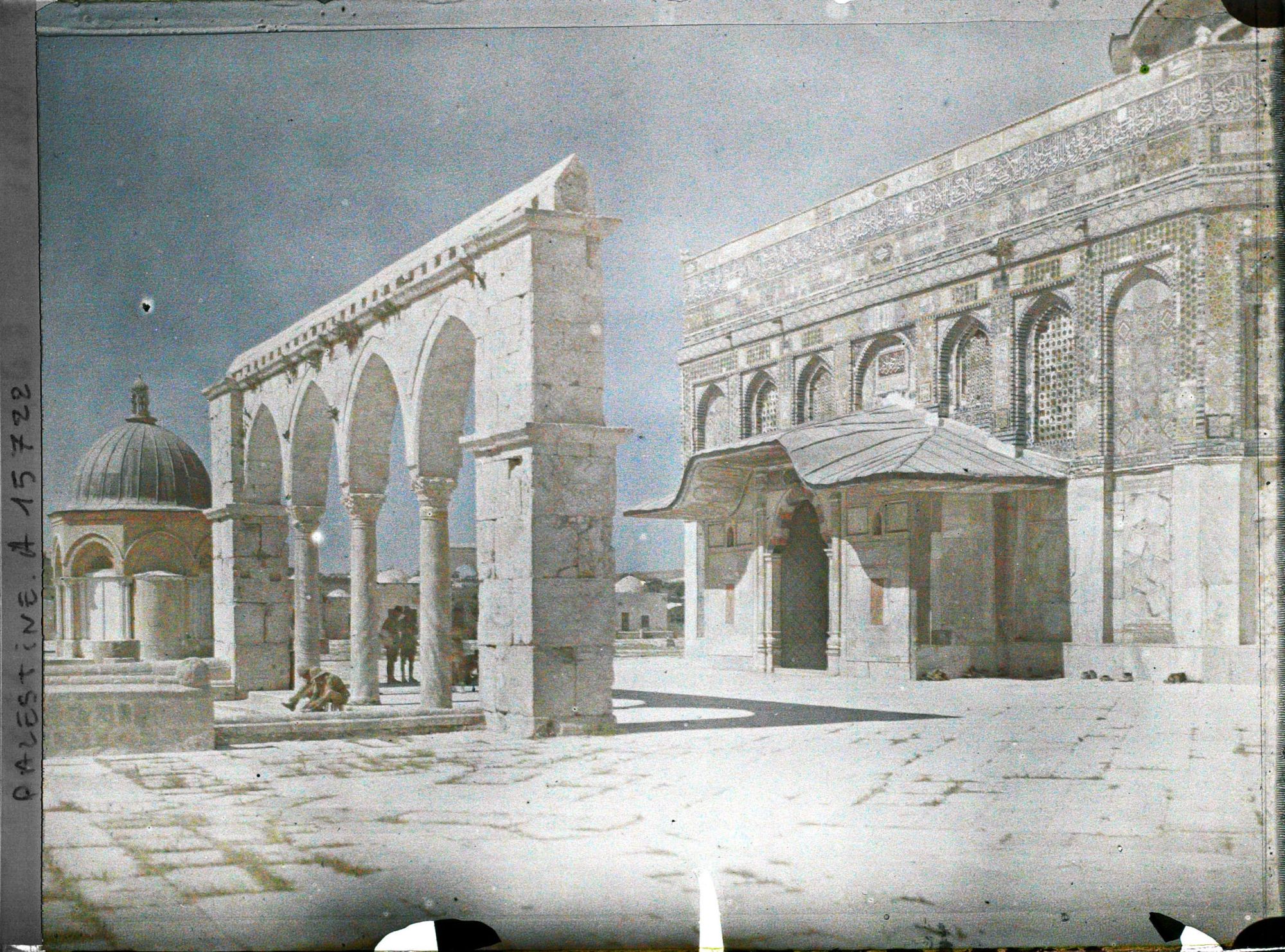 Image représentant Portique et entrée méridionale du Dôme du Rocher (Qubbat al Sakhra)
