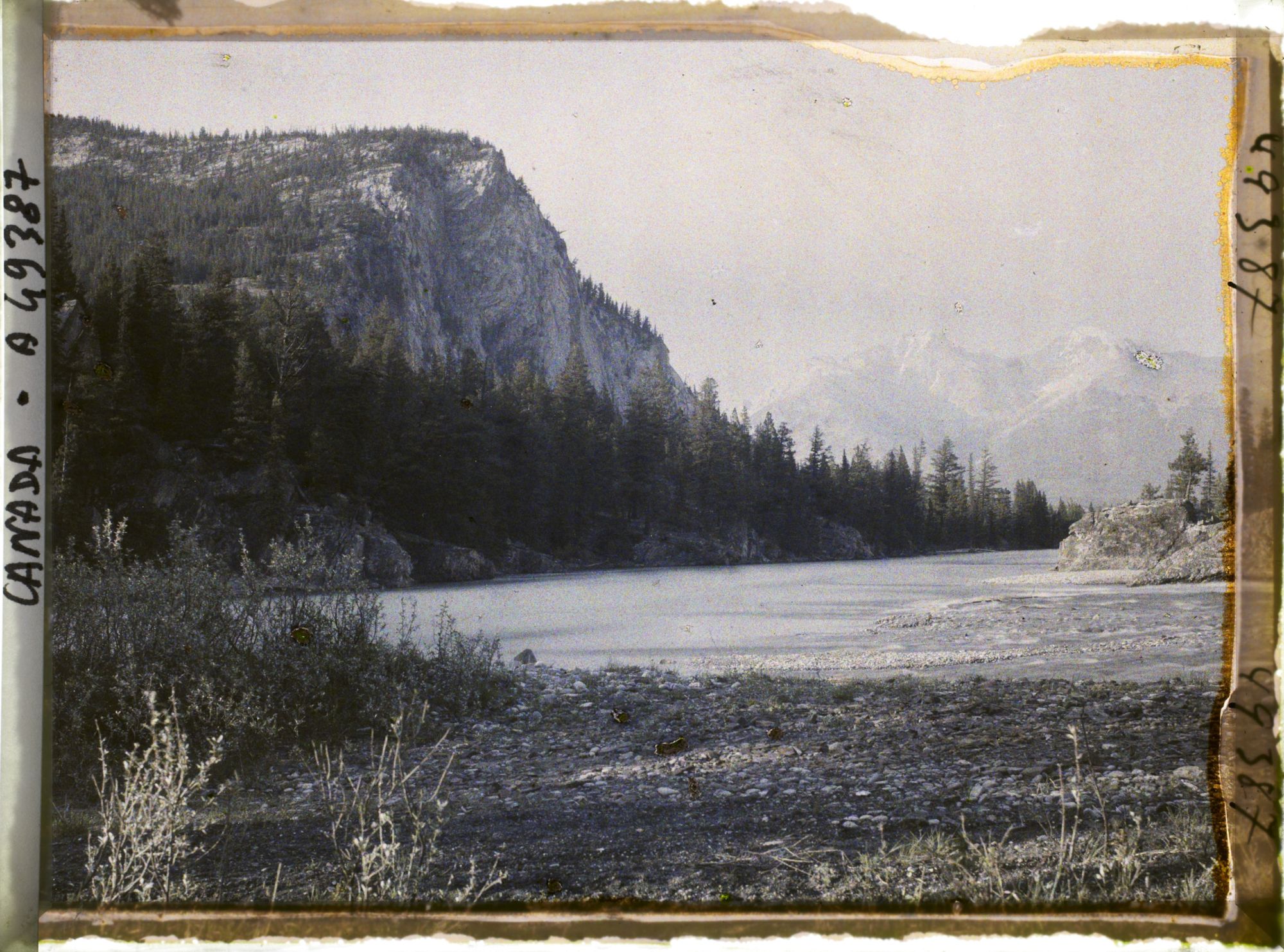 Image représentant Canada, Banff, Effet du Soir sur la Bow