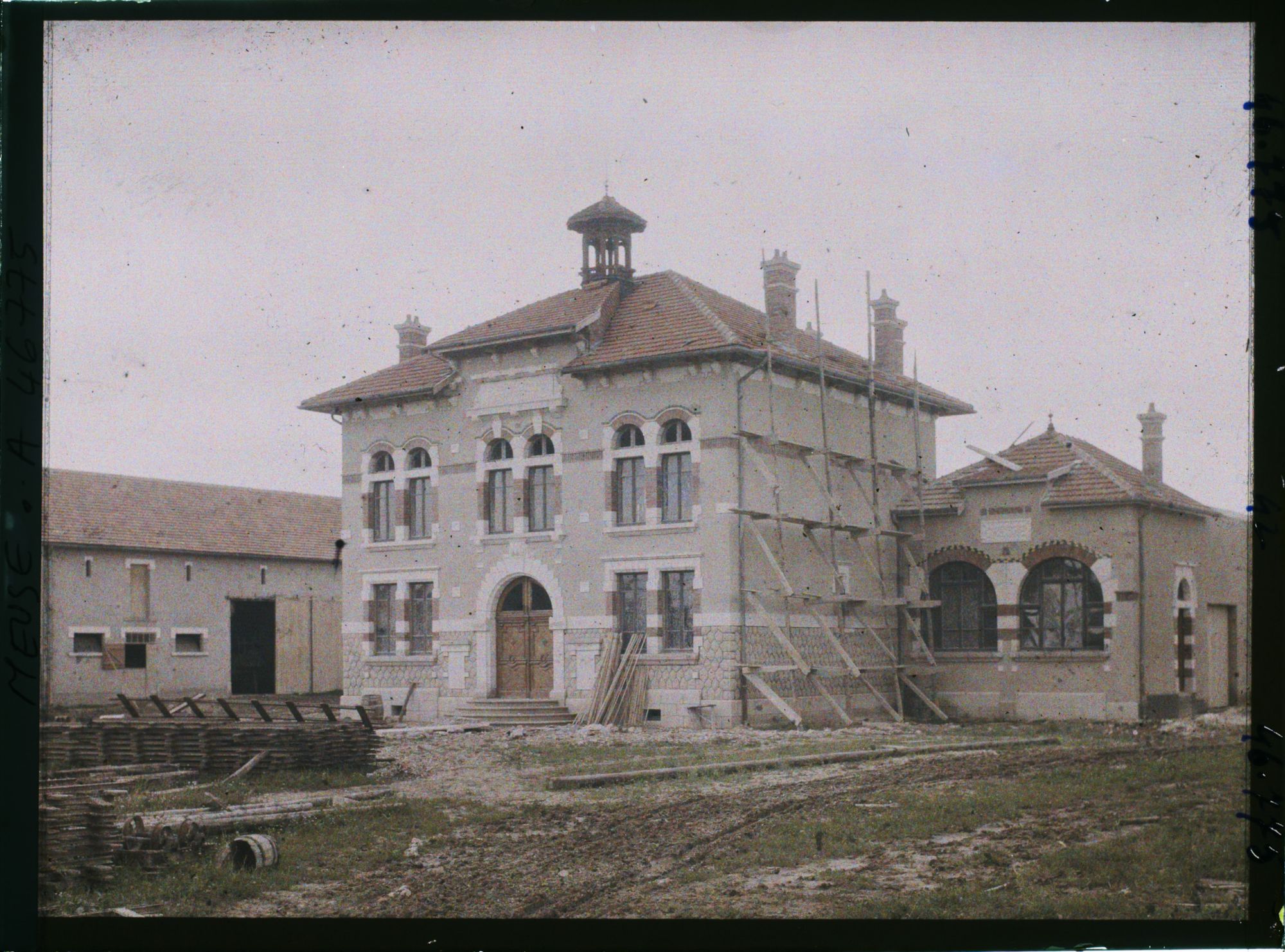Image représentant France, Boureuilles Meuse (140h), La Mairie et la Crèche