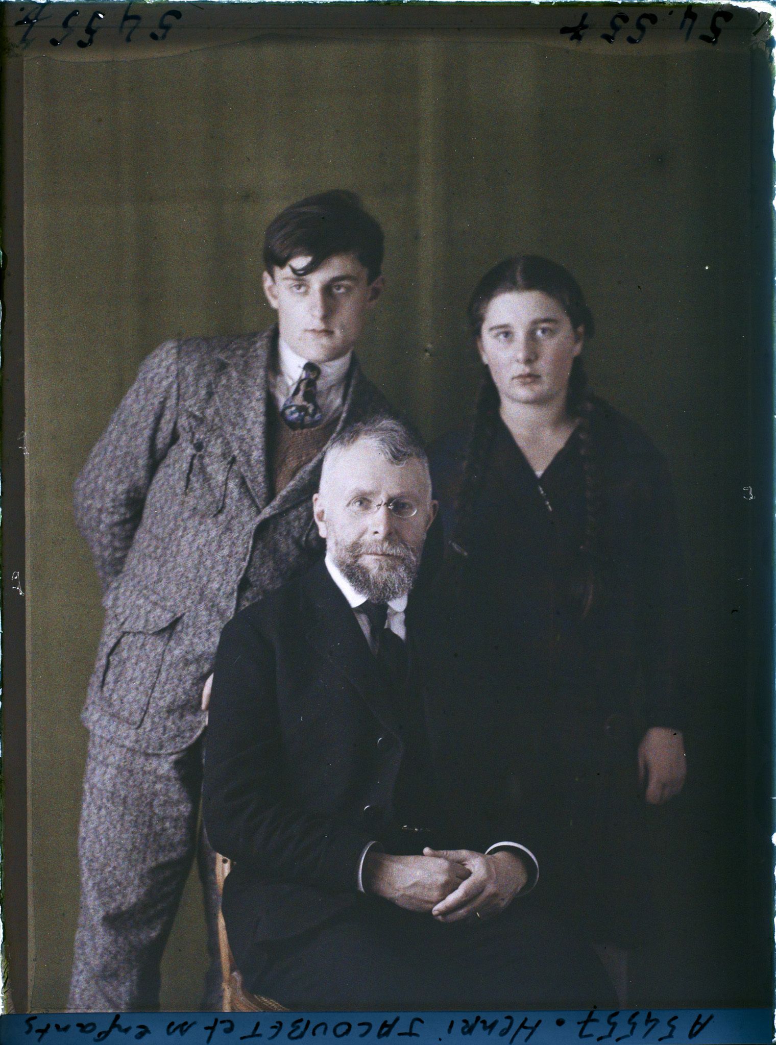 Image représentant https://musee-albert-kahn.s-museum.fr/home/NWQ2OTAwYzNmYjZlZTk1ZWQwODJmMjY4L2dlbmVyaWMtbm90aWNlLXRhYi9hdXRob3JpdHkvNjE3YTc5ZjVjZjhiODk2OGIzMzM3ZDIx/5d6900c3fb6ee95ed082f268/generic-notice-tab/authority/617a79ebcf8b8968b3336fad Monsieur Jacoubet fils,  https://musee-albert-kahn.s-museum.fr/home/NWQ2OTAwYzNmYjZlZTk1ZWQwODJmMjY4L2dlbmVyaWMtbm90aWNlLXRhYi9hdXRob3JpdHkvNjE3YTc5ZjVjZjhiODk2OGIzMzM3ZDIx/5d6900c3fb6ee95ed082f268/generic-notice-tab/authority/617a79ebcf8b8968b3336fac Mr Henri Jacoubet et  https://musee-albert-kahn.s-museum.fr/home/NWQ2OTAwYzNmYjZlZTk1ZWQwODJmMjY4L2dlbmVyaWMtbm90aWNlLXRhYi9hdXRob3JpdHkvNjE3YTc5ZjVjZjhiODk2OGIzMzM3ZDIx/5d6900c3fb6ee95ed082f268/generic-notice-tab/authority/617a79ebcf8b8968b3336fae Melle Jacoubet