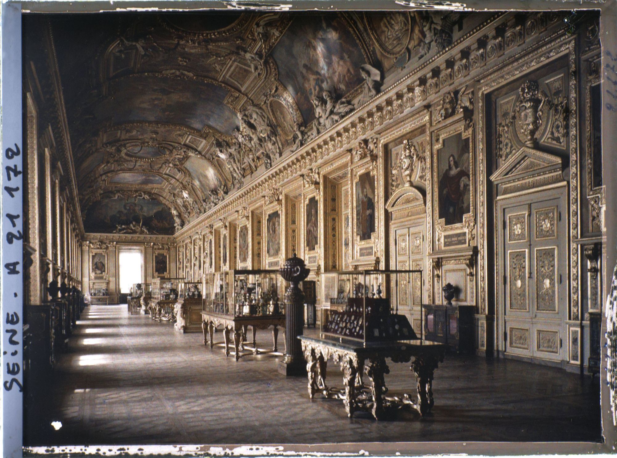 Image représentant La galerie d'Apollon, musée du Louvre