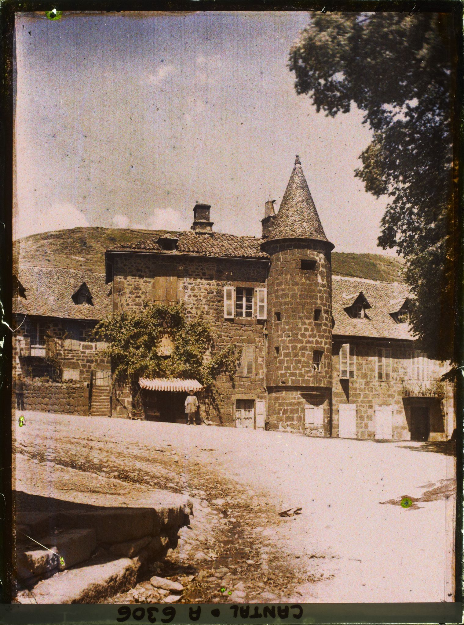 Image représentant La maison de la tour d'Auvergne