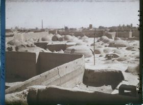 Image représentant Panorama vers le mausolée chiite de Harun Velayat