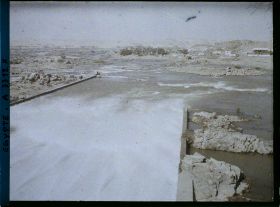 Image représentant Ecluse du barrage hydraulique