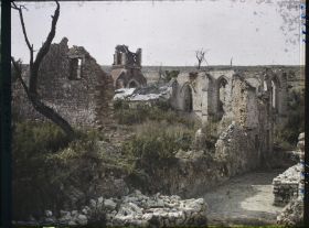 Image représentant France, Craonnelle, L'Eglise en ruines