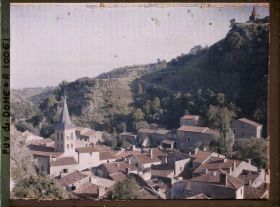 Image représentant France, St Floret, Vue d'ensemble sur le Village