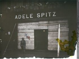 Image représentant La devanture de la boutique Maison de Corsets Adèle Spitz rue Serpenoise