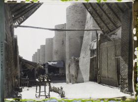 Image représentant Mur extérieur de la mosquée fortifiée d'Ali, échoppes