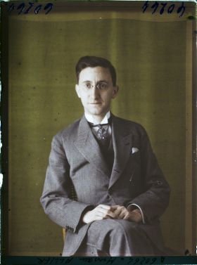 Image représentant https://musee-albert-kahn.s-museum.fr/home/NWQ2OTAwYzNmYjZlZTk1ZWQwODJmMjY4L2dlbmVyaWMtbm90aWNlLXRhYi9hdXRob3JpdHkvNjE3YTc5ZjVjZjhiODk2OGIzMzM3ZDIx/5d6900c3fb6ee95ed082f268/generic-notice-tab/authority/617a79ebcf8b8968b3336725 Monsieur Jacques Allier