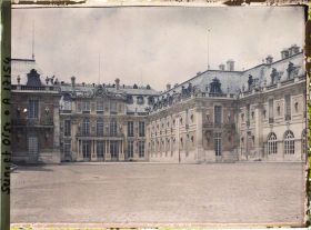 Image représentant France, Palais de Versailles, La Cour de marbre