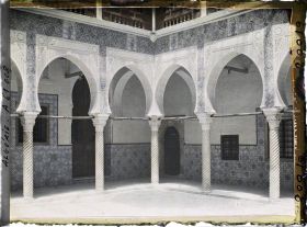 Image représentant Le patio du palais du Gouverneur ou Palais d'Hiver (Dar Hasan Pacha)