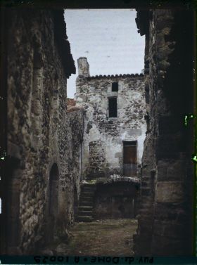Image représentant France, Ronzières, L'entrée du Village