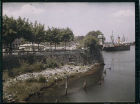 Image représentant France, Bayonne, L'échauguette du réduit ; à la Jonction de la Nive et de l'Adour