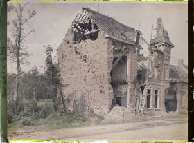Image représentant Belgique, Woesten, Maison ruinée