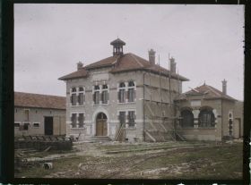 Image représentant France, Boureuilles Meuse (140h), La Mairie et la Crèche