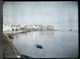 Image représentant Le port avec la casbah des Oudaïa et l'oued Bou Regreg