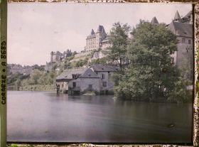 Image représentant Vue de la ville et des bords de la Vézère, avec les tanneries au premier plan