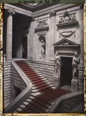 Image représentant Grand escalier du Grand Théâtre, actuel Opéra