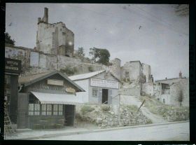 Image représentant France, Verdun, Rue Marzel, les Vieux remparts et l'emplacement du monument des Soldats de Verdun