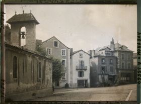 Image représentant La chapelle Sainte-Barbe, vue de la place Antoine de Morthon (anciennement place de la Halle)