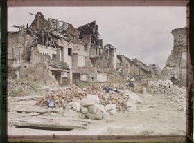 Image représentant France, Péronne, Quartier du Centre en ruines