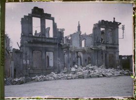 Image représentant France, Révigny, La mairie détruite